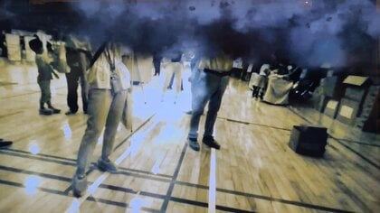 体育館に煙が…実は防災訓練　AR（拡張現実）で災害をリアルに疑似体験 「防災への心構えを」