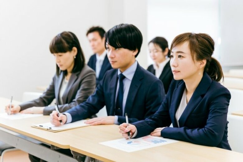 満足度の高い企業研修ランキング【ANAビジネスソリューション】が初の総合2冠 『企業研修 新卒社員向け公開講座』【ANAビジネスソリューション】が7年ぶり2度目の総合1位（オリコン顧客満足度(R)調査）