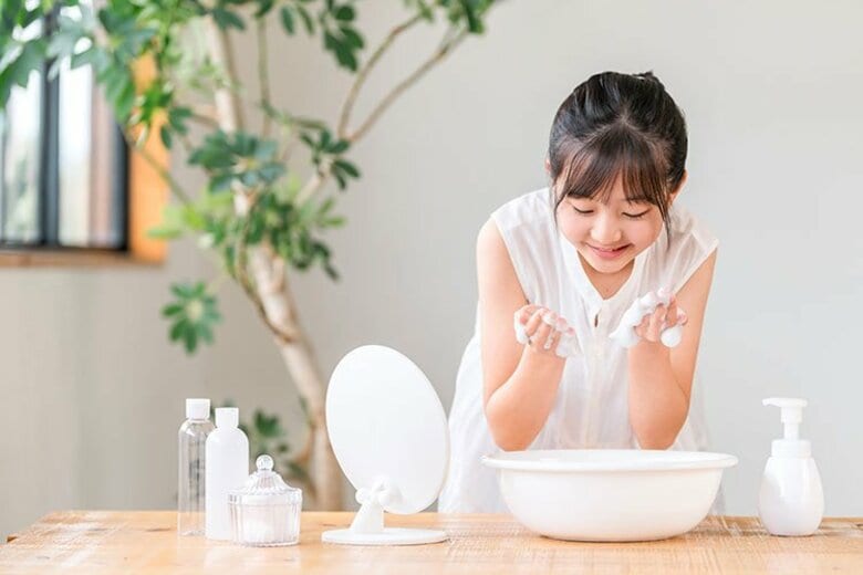 【調査結果】小中学生の83％が自分磨きをしたことがあると回答。見た目は「スキンケア」、内面では「言葉づかいに気をつける」が最多