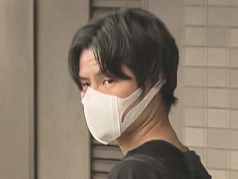 当時勤務の小学校で犯行か…“教師らの盗撮共有グループ”で新たに逮捕された28歳男 女児2人の下着を盗撮した疑い｜FNNプライムオンライン