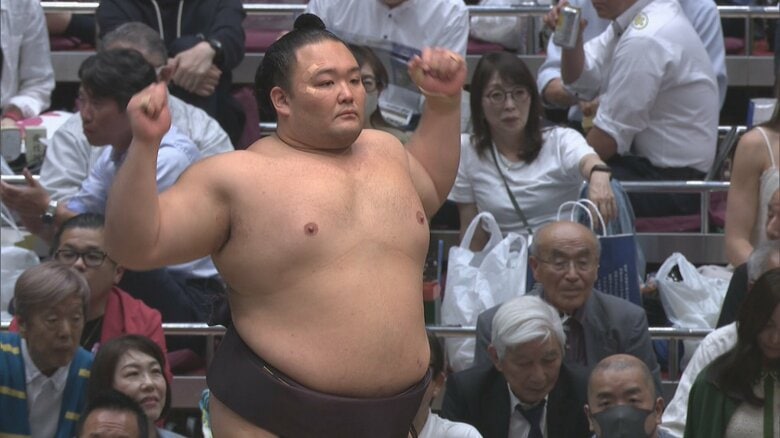 朝乃山、今場所初の連勝で4勝目 獅司を押し出し「きょうみたいな相撲ができたら」【大相撲夏場所 6日目結果】|FNNプライムオンライン