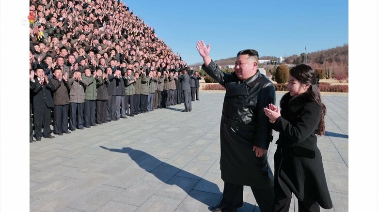 朝鮮中央テレビ（2022年11月27日放送）より