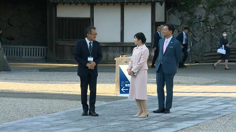 初の地方公務で佐賀城本丸歴史館を訪問される愛子さま　2024年10月11日

