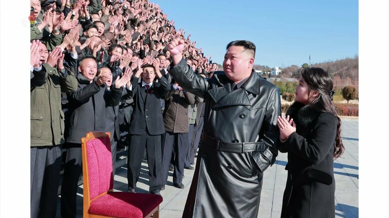 朝鮮中央テレビ（2022年11月27日放送）より