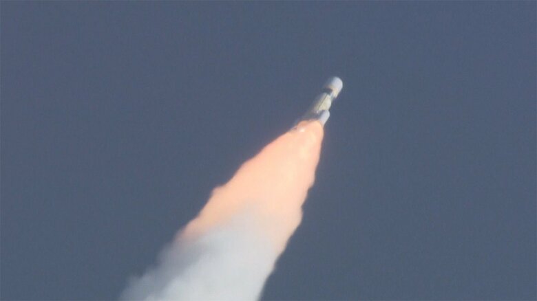 情報収集衛星を搭載したH2Aロケット46号機