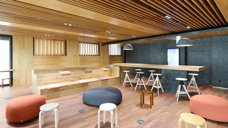 木材ならではのあたたかみも感じられる（提供：大林組）