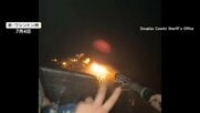 走るトラックから道路や車に花火乱射　草に燃え移り大規模山火事に　69歳男性が死亡　18歳男を放火などの疑いで逮捕　アメリカ