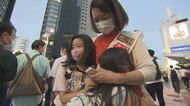 ママさん政治家18日間の選挙戦　午後8時には活動を終え2児の母に戻る…“選挙の当たり前”に挑み再選
