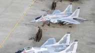 金正恩委員長が朝鮮人民軍の戦闘飛行術競技大会を視察