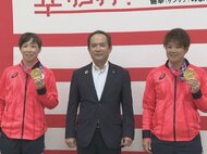 「東京五輪は夢のような舞台」女子ソフトで金 デンソーのチーム所属2選手に安城市から市民栄誉賞