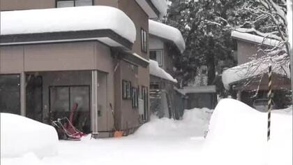 小屋の雪下ろし中の62歳男性、屋根から転落し死亡　ヘルメットや命綱は着用せず　秋田・仙北市