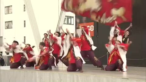 3連休最終日「豊の国YOSAKOIまつり」に34チーム約580人が参加　迫力ある演舞披露　大分