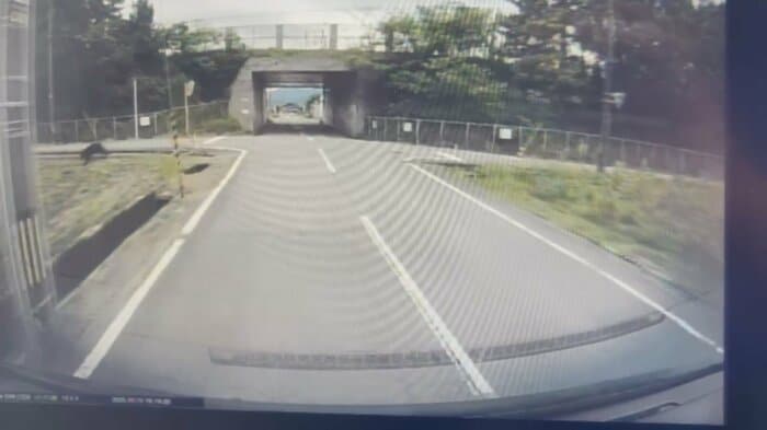 16日午前8時頃 富山市小杉(視聴者提供)