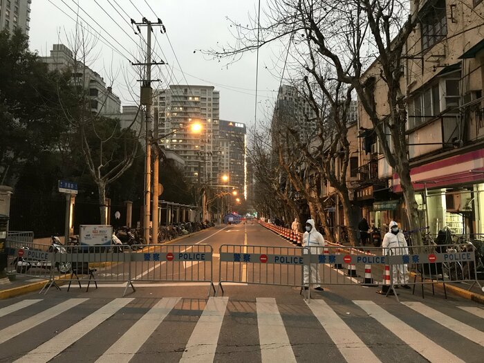 感染者発生で封鎖された上海の市街地(2021年1月撮影)