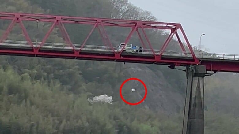 【速報】阿武隈川に家庭ごみ約37キロ不法投棄か　白石市の男2人を書類送検｜FNNプライムオンライン