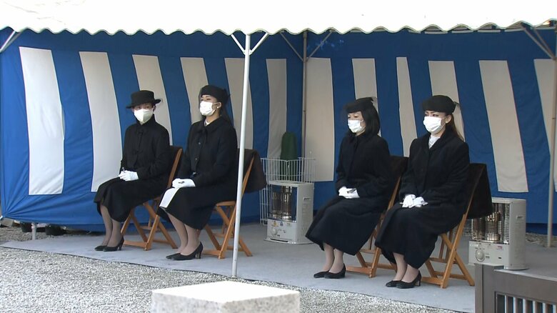 高円宮さま二十年式祭が豊島岡墓地で行われた