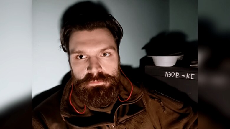 「めざまし8」の遠隔取材に答えるアゾフ大隊幹部