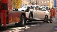 “盗んだ車”猛スピードで追突…衝撃音響き渡り男が運転席から逃走　直前に横断歩道の歩行者も“ひき逃げ”1人死亡11人重軽傷　男確保し任意聴取