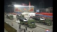 北朝鮮で軍事パレード 新型SLBMが登場か