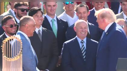 「誰もが彼を愛している」トランプ大統領が大谷翔平を大絶賛　山本由伸を「たいした男だ」と称賛　ドジャースがホワイトハウス訪問