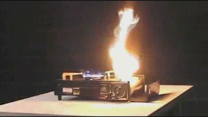 誤った使い方で“爆発事故”に…年末年始も『カセットコンロ』の使用に注意 ボンベはヒーター等の近くだと危険