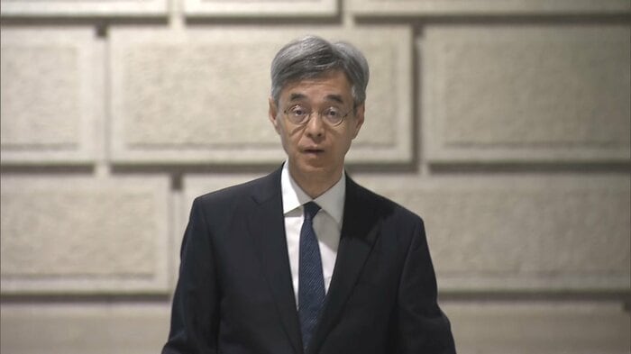 氷見野副総裁　15日朝