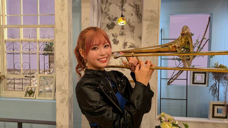 【旭川出身】世界に管楽器の魅力を伝え続ける4人組のガールズグループ「MOS」リーダーのErna（アーナ）「今年は日本のフェスに出たい！」13日エスコンフィールドで人生初のファーストピッチに挑戦｜FNNプライムオンライン