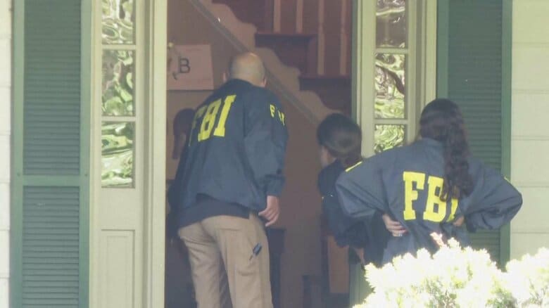 トランプ大統領　家宅捜索のボルトン元補佐官「好きじゃない」FRBクック理事「辞任しなければ解雇」｜FNNプライムオンライン