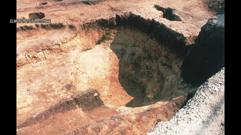 空爆で直径10ｍほどの穴が至る所に
