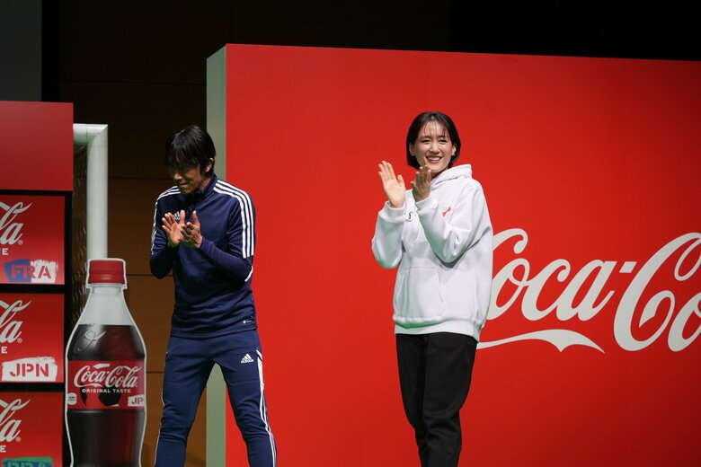 「コカ･コーラ」FIFA ワールドカップ 開催国ボトル発売記念イベント