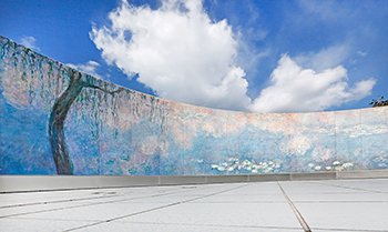 モネの「大睡蓮」※写真は大塚国際美術館の展示作品を撮影したものです