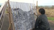冷たい川にも飛び込む「描きたい世界を全身で知るため」　“エクストリーム直写”を追求する画家・土田翔　五感で感じて絵に昇華