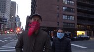 マスクは医療従事者に! 顔にスカーフ呼びかけ