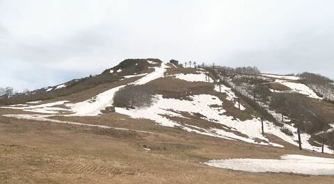 「雪がない」　“珍しい”白馬八方尾根スキー場が4月中旬に営業終了　大型連休「春スキーできない」　雪不足、季節外れの陽気で雪解け早く　ゴンドラ・リフトは営業続ける「山の景色はごちそう」　長野・白馬村