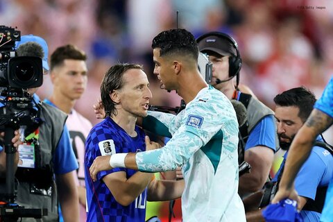 【Ｗ杯】試合終了間際のドラマ　クロアチアが同点弾もVARで得点取り消し　歓喜一転、ポルトガルが2回戦進出