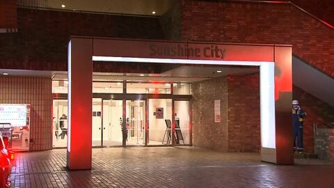 女性店員が刺され死亡 男は自死　東京・池袋のポケモンセンターが「パニック」