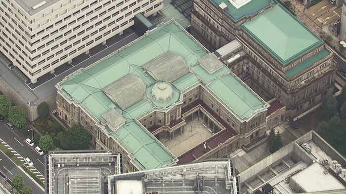 主な中央銀行でYCCを採用しているのは日銀だけ