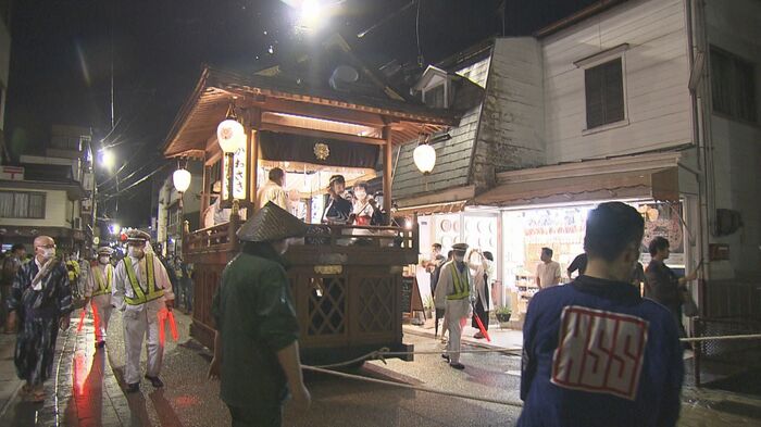 踊り屋台