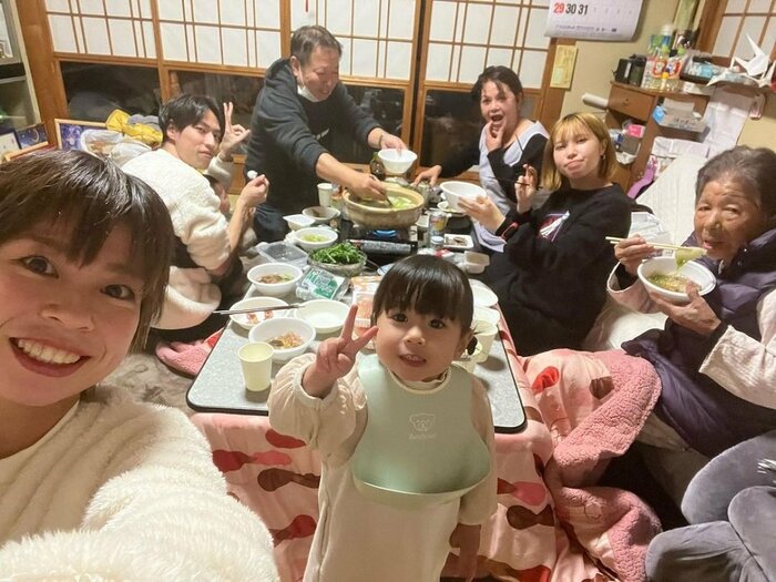 祖父母宅で1週間過ごしたという