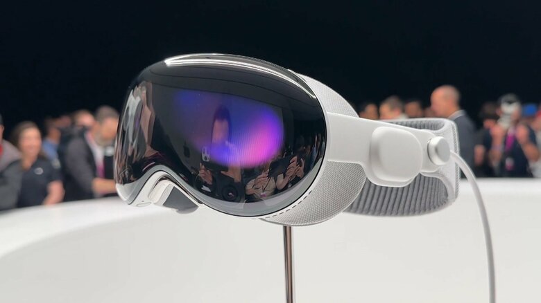 【世界注目】「まるでSF映画！」Apple 49万円の“ゴーグル型端末” 『Apple Vision Pro』が暮らしを変える？「iPhone以来の革新」と絶賛の嵐　｜FNNプライムオンライン