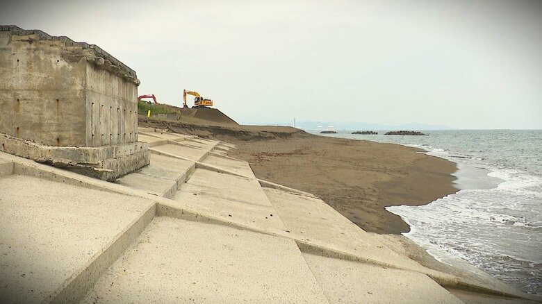 浸食して“消えた砂浜”…海開きに向け復旧作業始まる 新潟･上越市の海水浴場「こんなになるとは…」｜FNNプライムオンライン