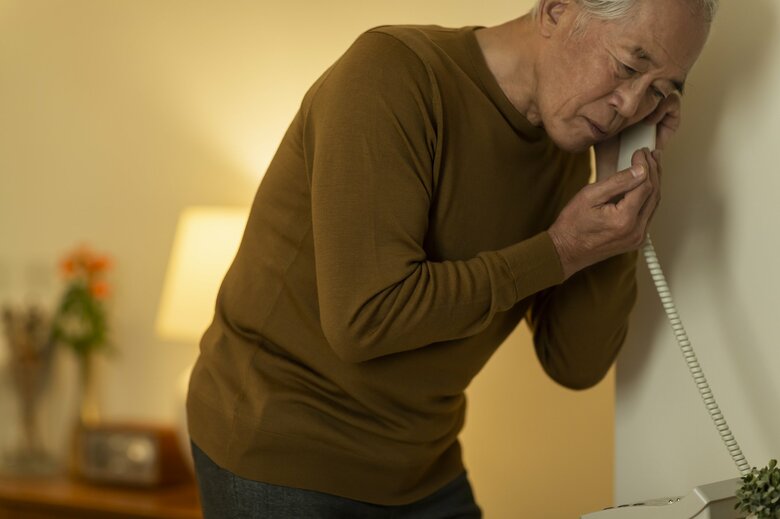 電話での特殊詐欺（イメージ）