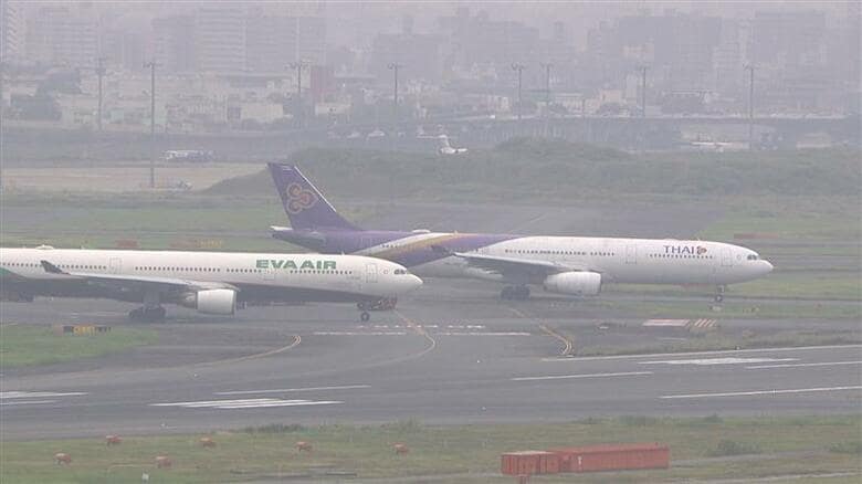 また、機体の一部が破損したとの情報もある