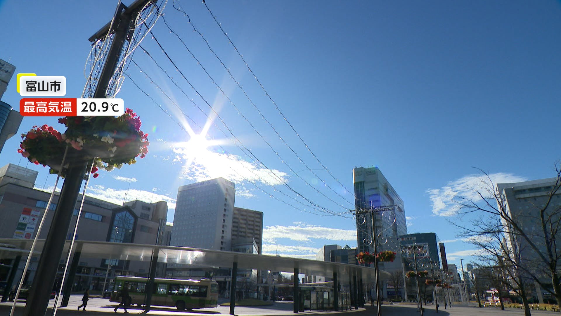西日本や北陸で気温上昇…師走とは思えない暖かさに 長野・安曇野市の神社では巫女の研修会 静岡・掛川城では「すす払い」