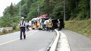 【速報】乗用車とワンボックスカーが衝突…子ども含む7人病院搬送 男性1人心肺停止 長野・松本市の国道158号線