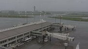 【台風情報】台風6号沖縄・奄美直撃へ　あさってにかけ九州から関東の広い範囲で警報級大雨か　空の便は170便超欠航、2万人以上影響も
