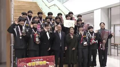 春高バレー準優勝・就実　岡山に戻り報告会　日本一への思い後輩に…悔しさ残すも地元の応援に感謝【岡山】