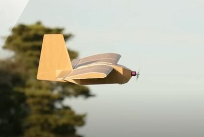 ウクライナ軍が「段ボール製ドローン」使用　ロシア軍の戦闘機などに損害か