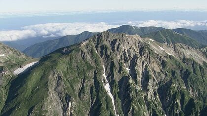 15人のツアー登山で遭難　東京都の64歳男性の死亡確認　当時、周辺は強い雨が降り悪天候　北アルプス白馬岳
