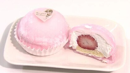 自家農園のイチゴ使用 生大福 専門店が人気 生クリームたっぷり まるでケーキ